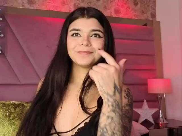 HannaEvans live cam on BongaCams