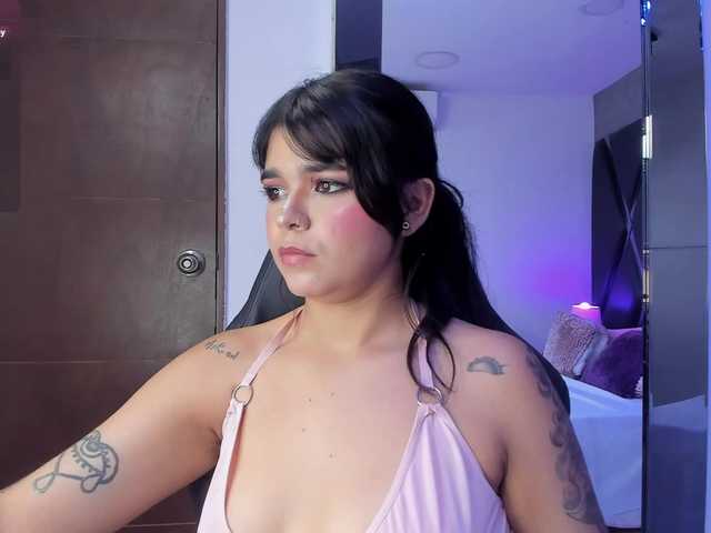 HannaEvans live cam on BongaCams