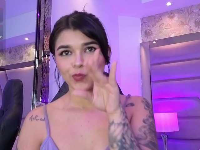 HannaEvans live cam on BongaCams
