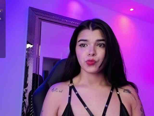 HannaEvans webcam