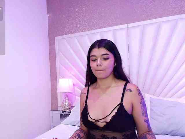 HannaEvans webcam