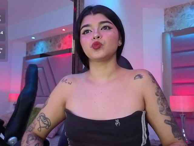 HannaEvans webcam