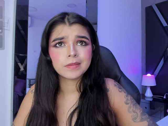 HannaEvans webcam