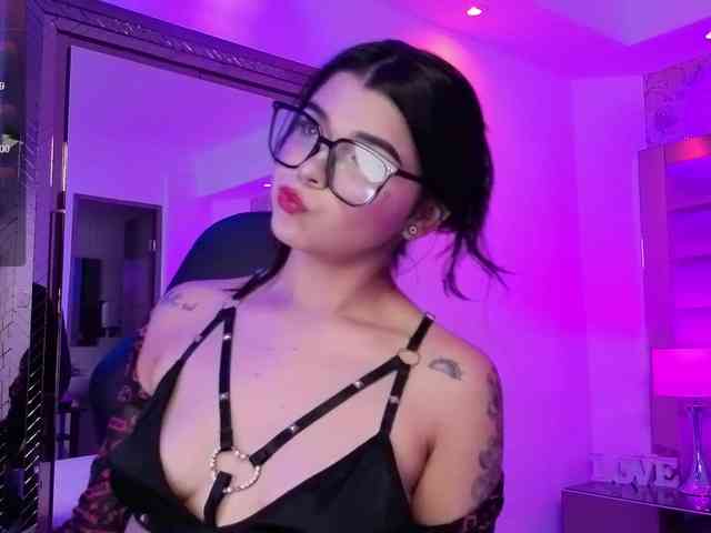 HannaEvans webcam