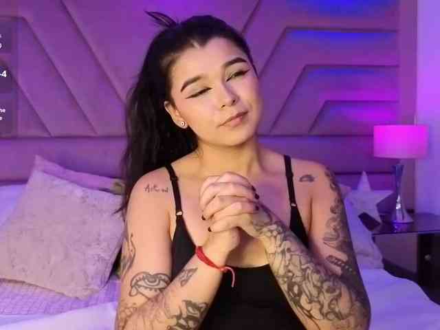 HannaEvans webcam