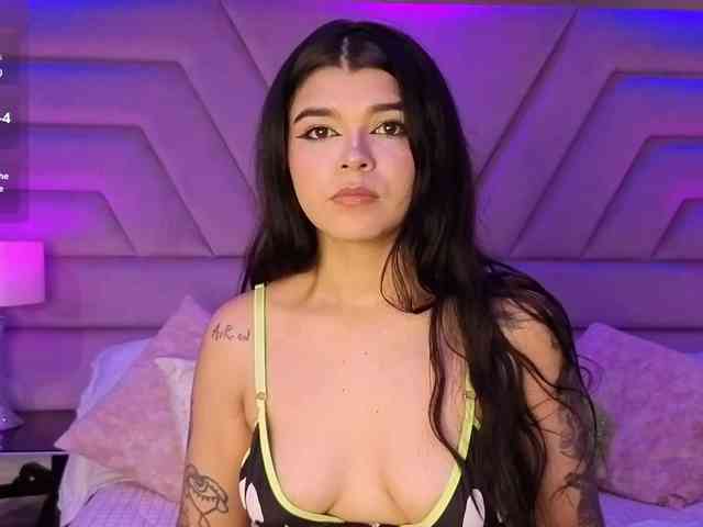 HannaEvans webcam