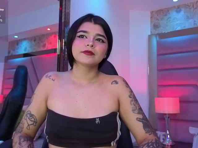 HannaEvans webcam