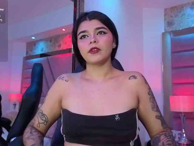 HannaEvans webcam
