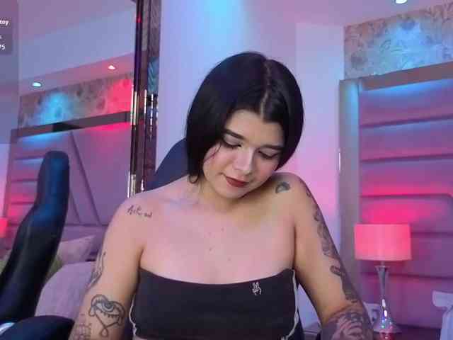 HannaEvans webcam