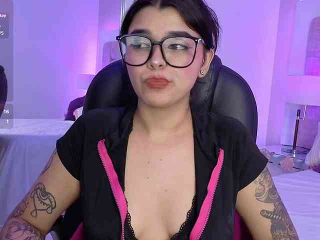 HannaEvans webcam