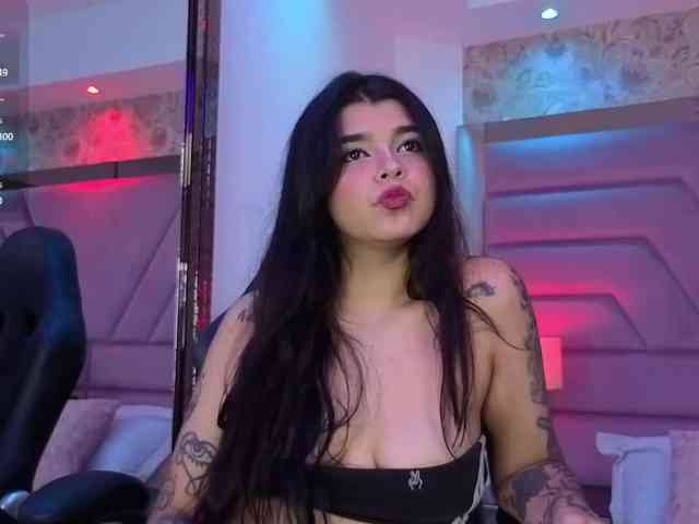 HannaEvans webcam