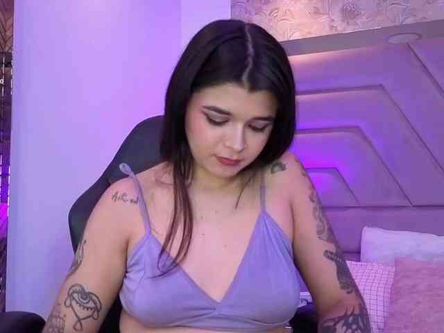 HannaEvans webcam