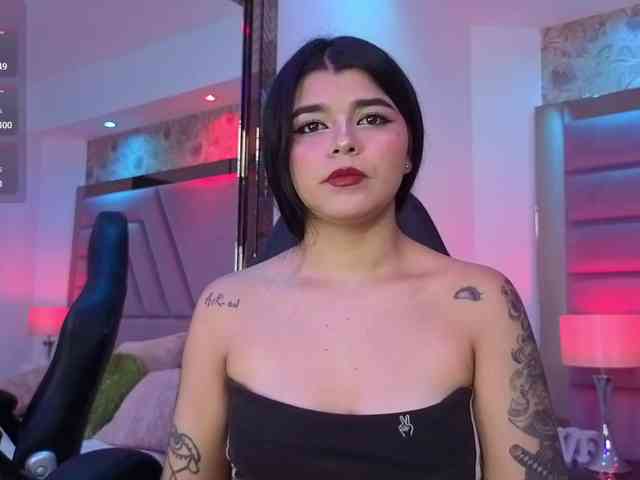 HannaEvans webcam