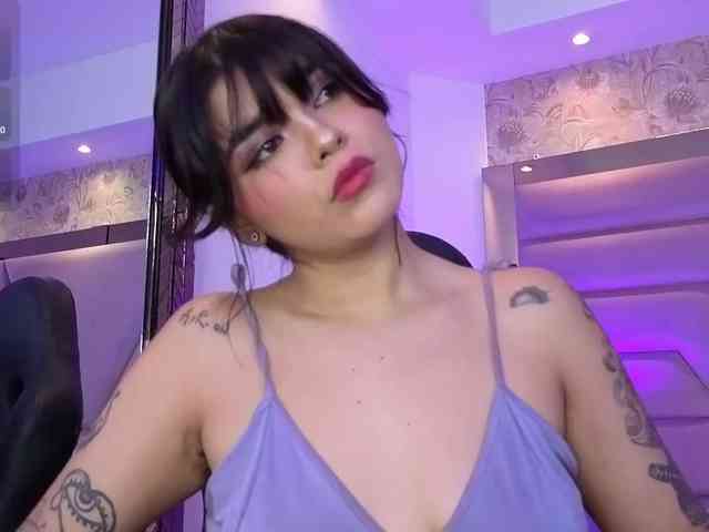 HannaEvans webcam