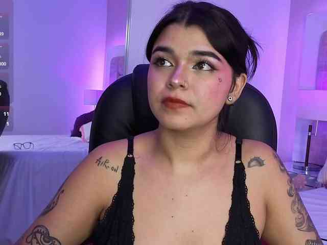 HannaEvans webcam