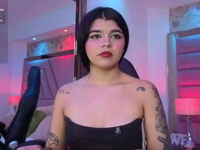 HannaEvans webcam