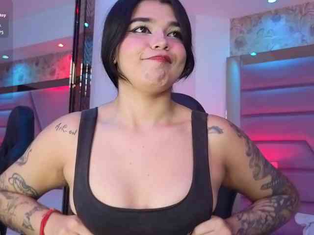 HannaEvans webcam