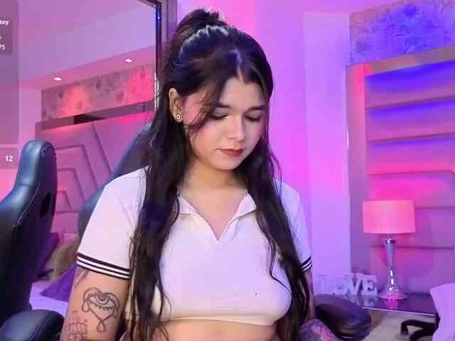 HannaEvans webcam