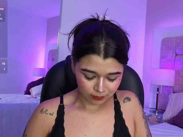 HannaEvans webcam