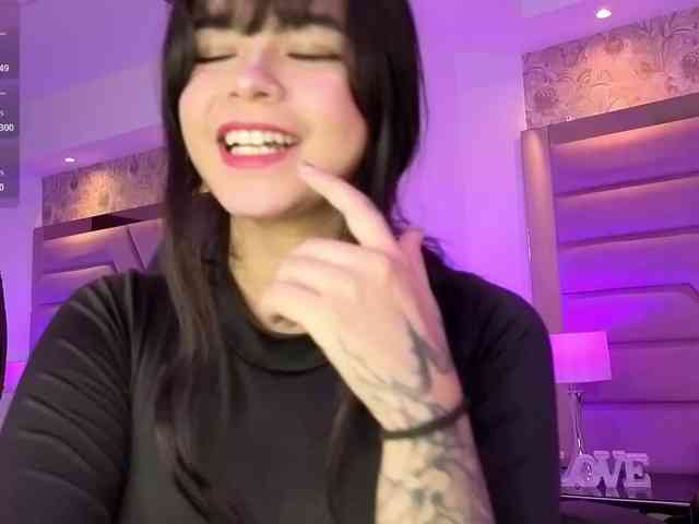 HannaEvans webcam