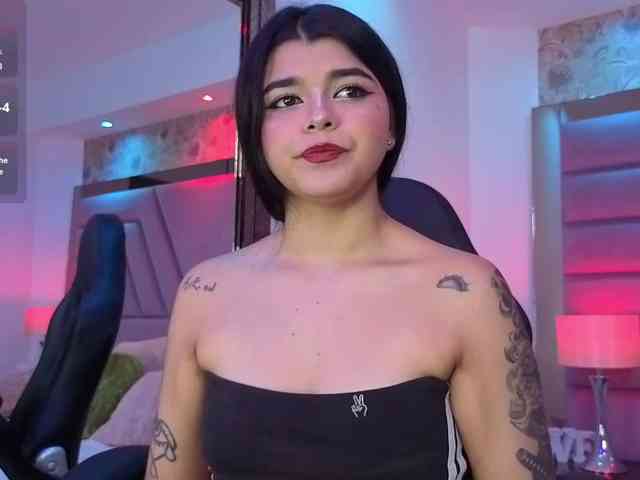 HannaEvans webcam