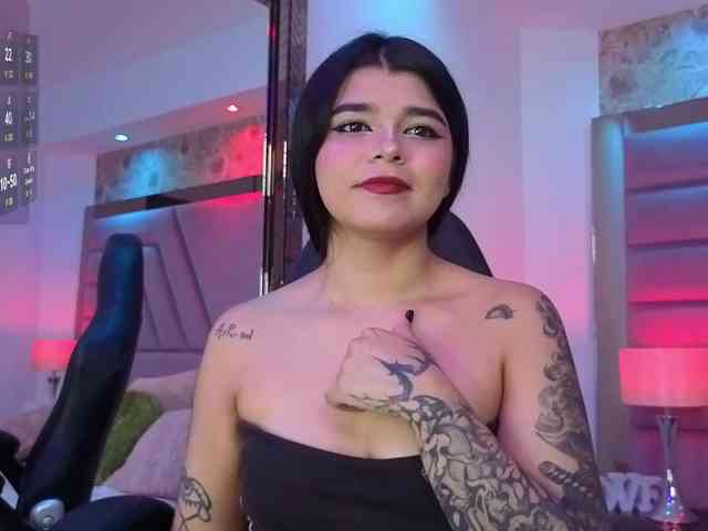 HannaEvans webcam