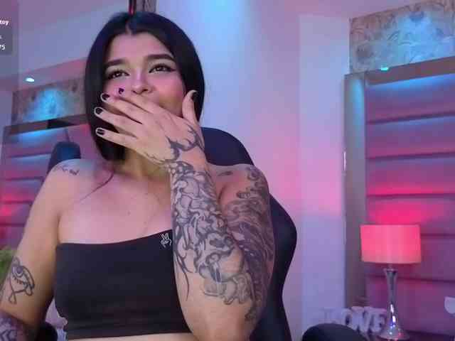 HannaEvans webcam