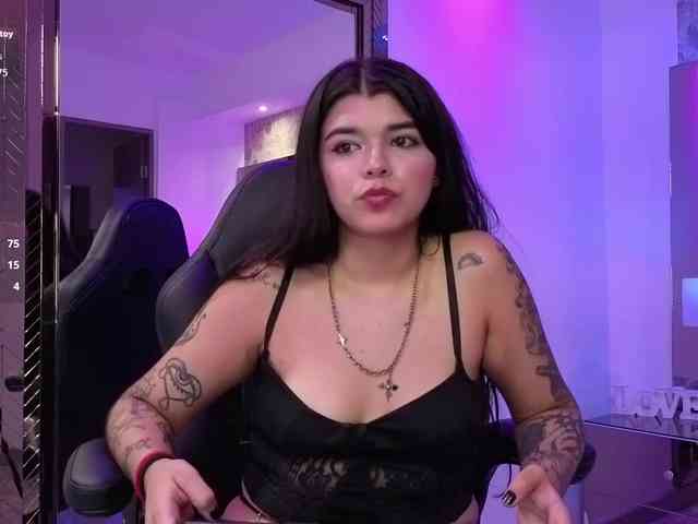 hannaevans's live room