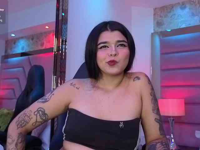 HannaEvans webcam