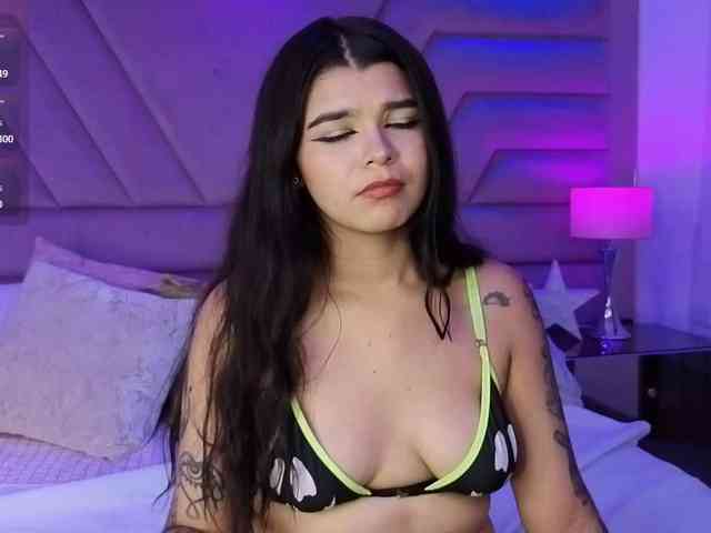 HannaEvans webcam
