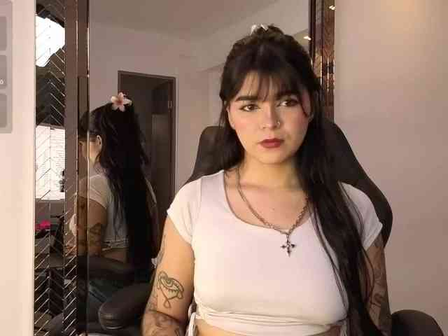HannaEvans webcam