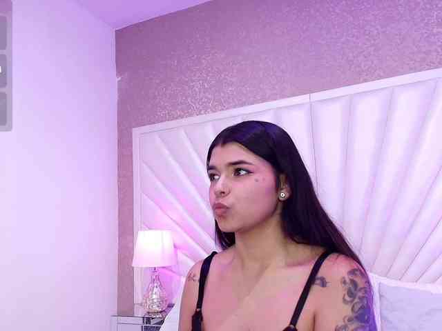 HannaEvans webcam