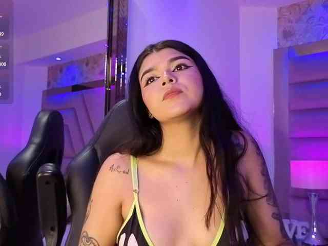 HannaEvans webcam