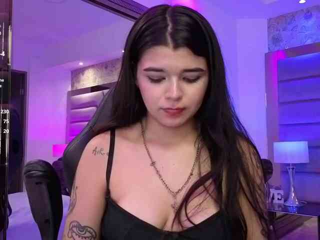 HannaEvans webcam