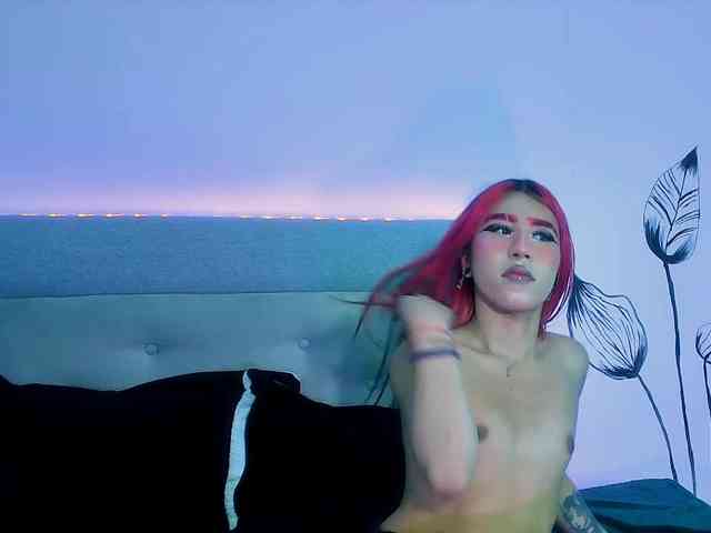 Danna-tayy's cam show statistics and live stream