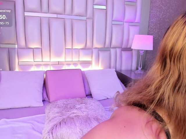 DahliaBloom live cam on BongaCams