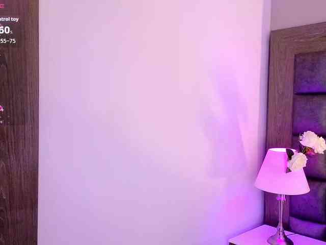 DahliaBloom webcam