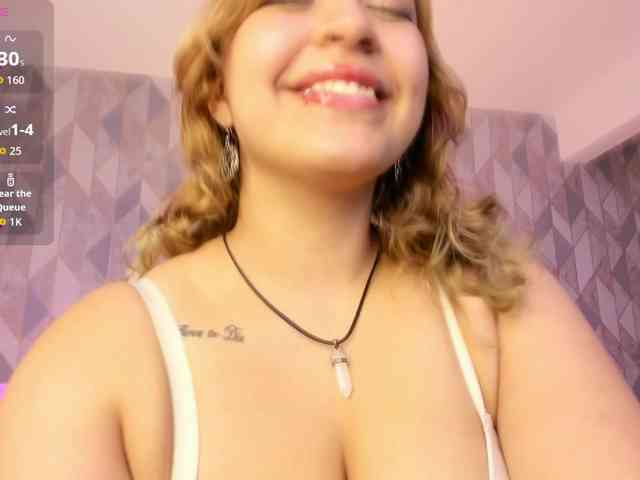 DahliaBloom webcam