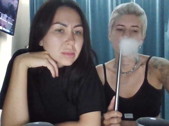 dutnedutaa live cam on BongaCams