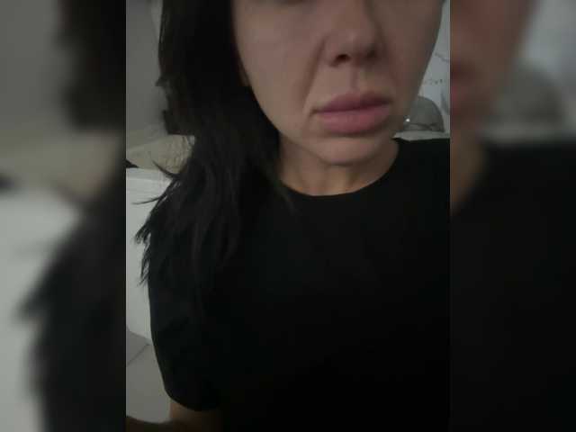 dutnedutaa live cam on BongaCams