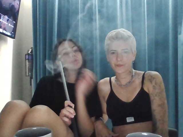 dutnedutaa live cam on BongaCams
