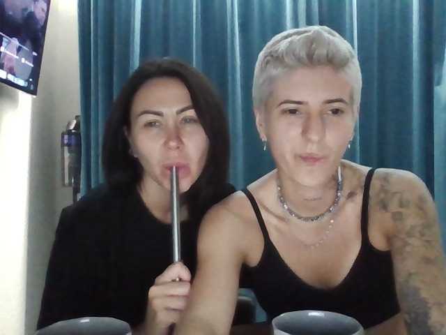 dutnedutaa live cam on BongaCams