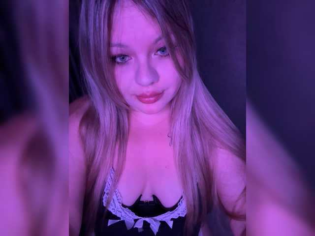 anasteishn1 live cam on BongaCams