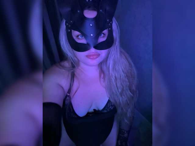 anasteishn1 live cam on BongaCams