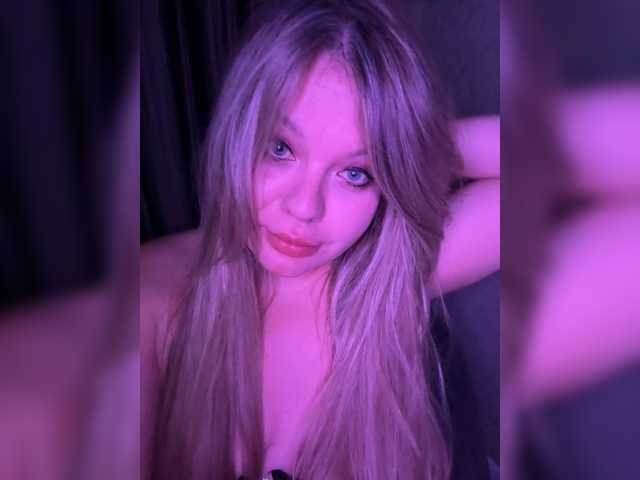 anasteishn1 live cam on BongaCams