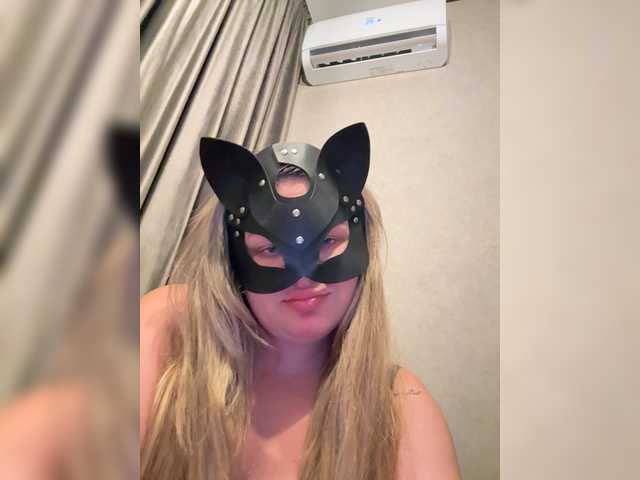 Maria2928 live webcam show