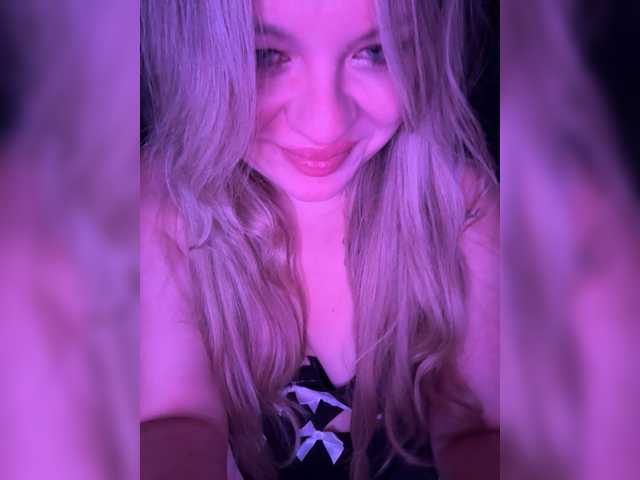 anasteishn1 live cam on BongaCams