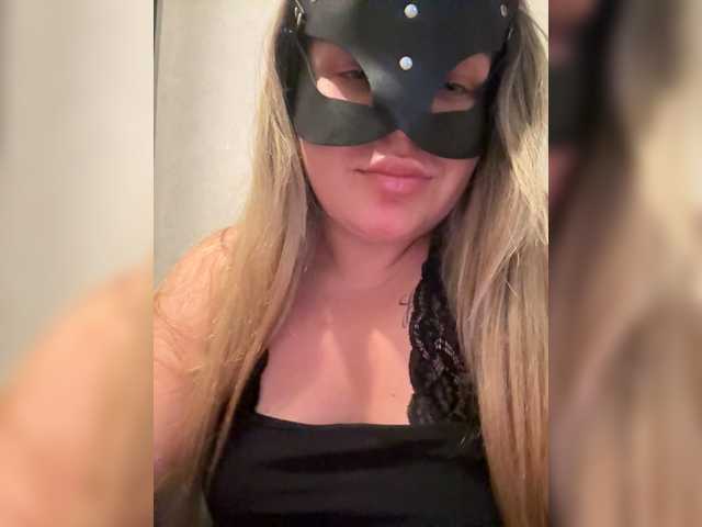 Maria2928 live webcam show