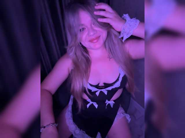 anasteishn1 live cam on BongaCams