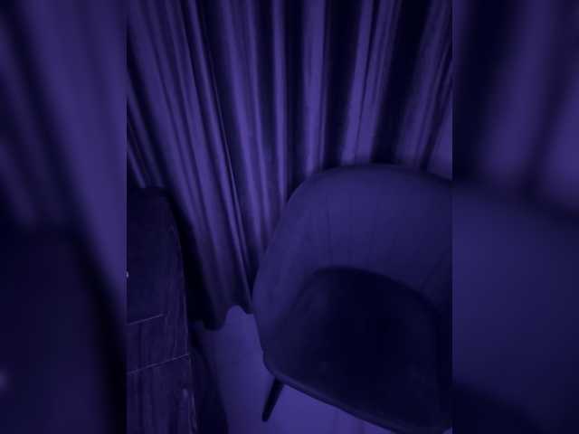 anasteishn1 live cam on BongaCams